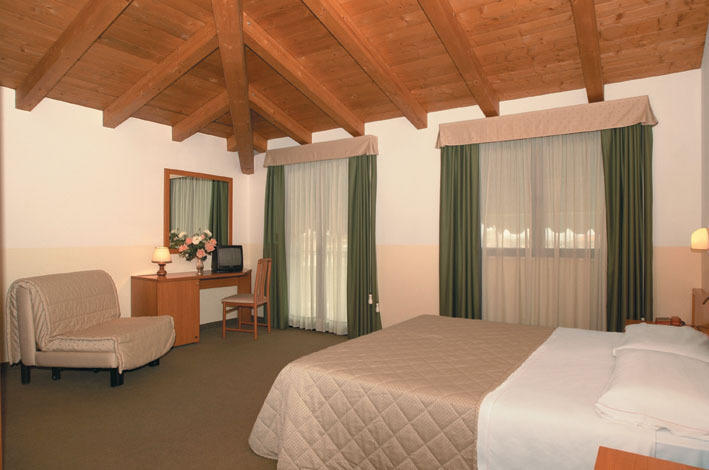 Albergo Ristorante Alla Lanterna Fano Room photo